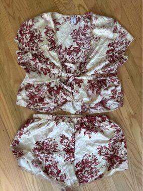 Three Piece Lounge Set